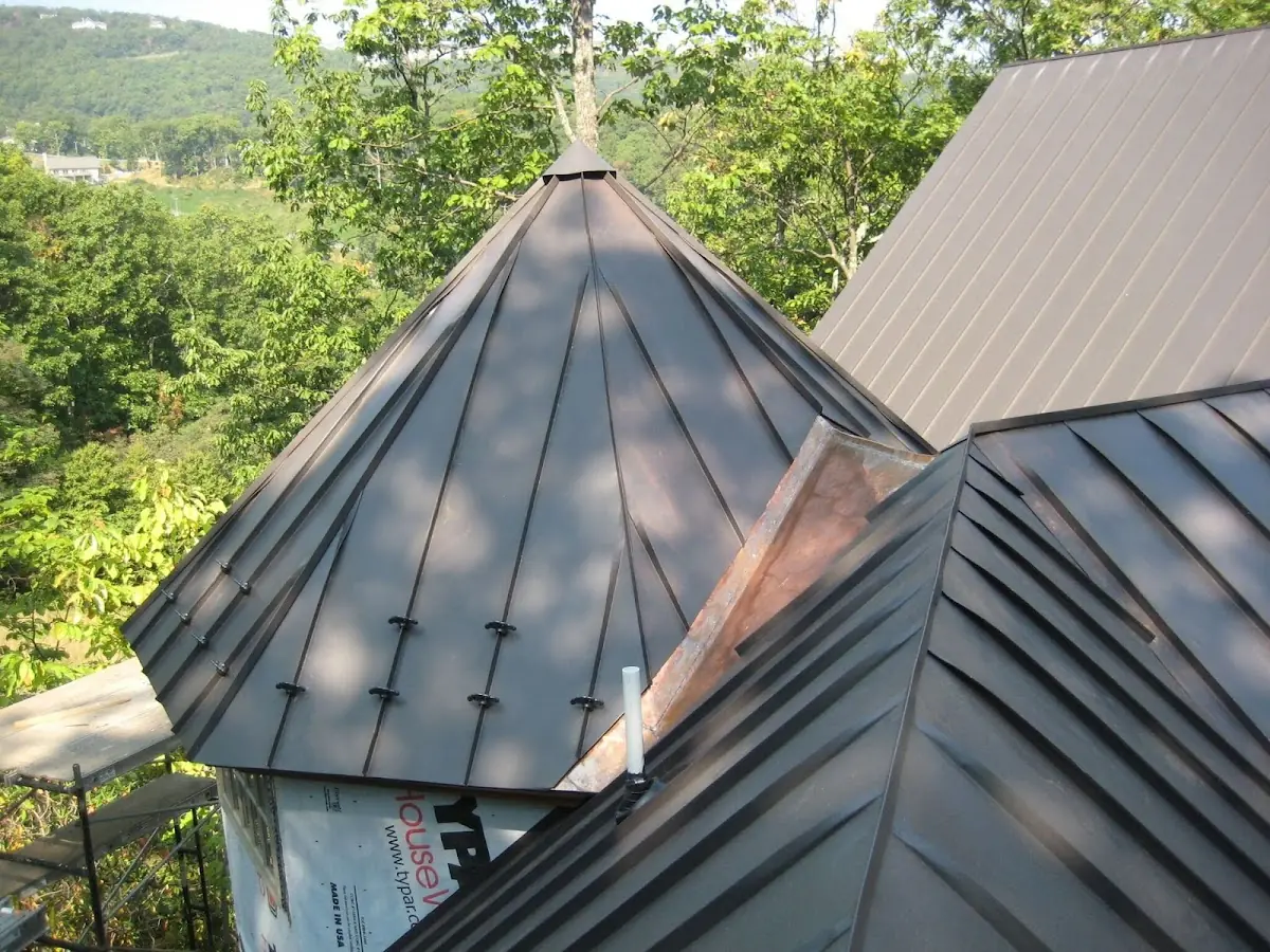 Professional Roof Tarp Installation by Craftsman Roofing in Walker